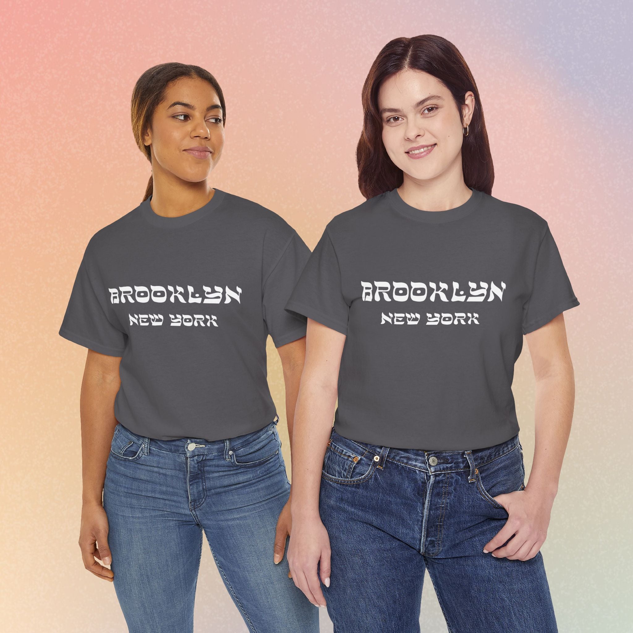 Brooklyn New York Hebrew Script - Unisex Heavy Cotton Tee