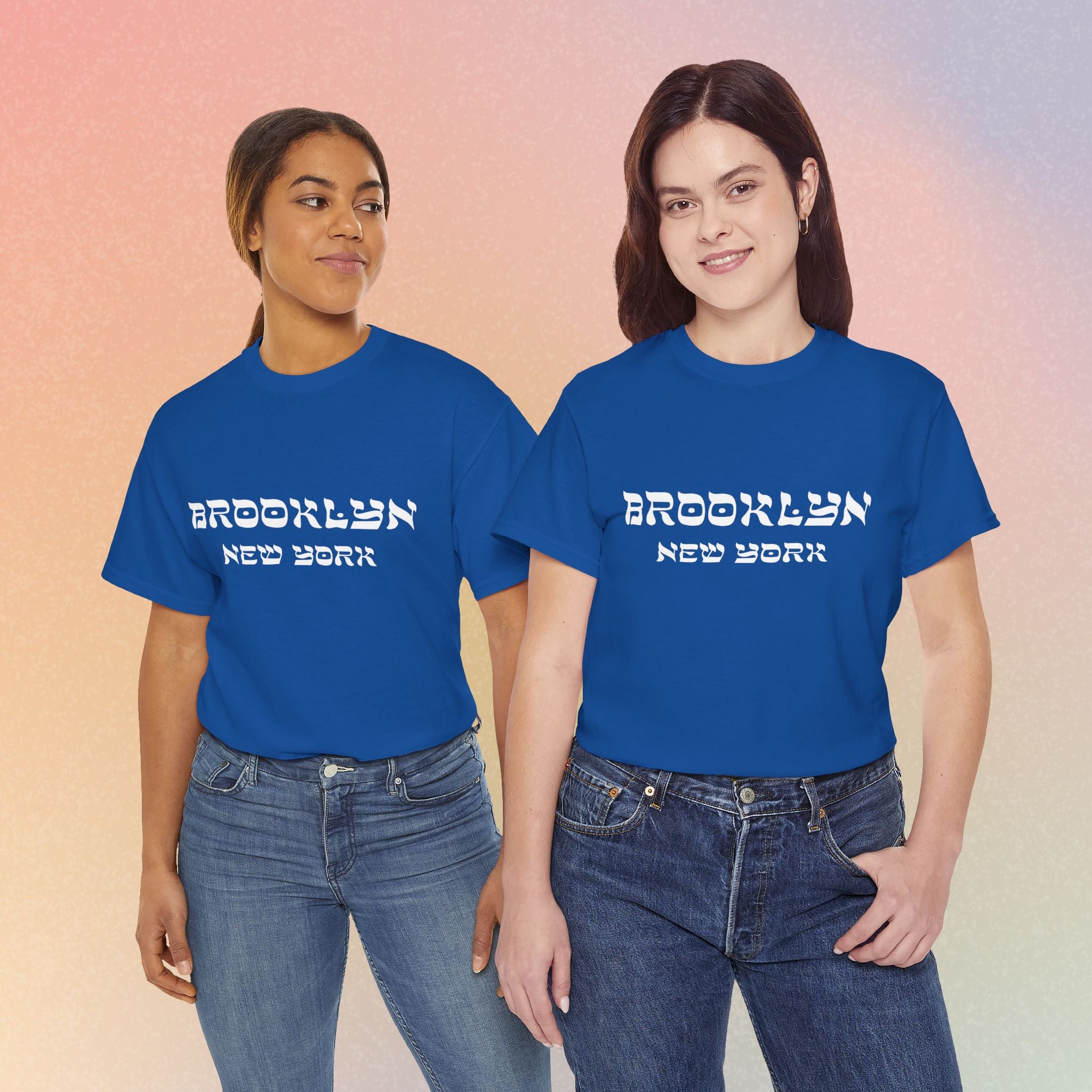 Brooklyn New York Hebrew Script - Unisex Heavy Cotton Tee