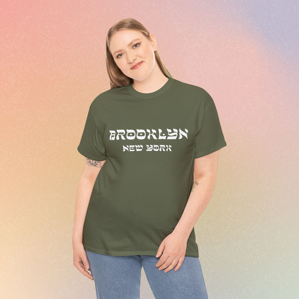 Brooklyn New York Hebrew Script - Unisex Heavy Cotton Tee