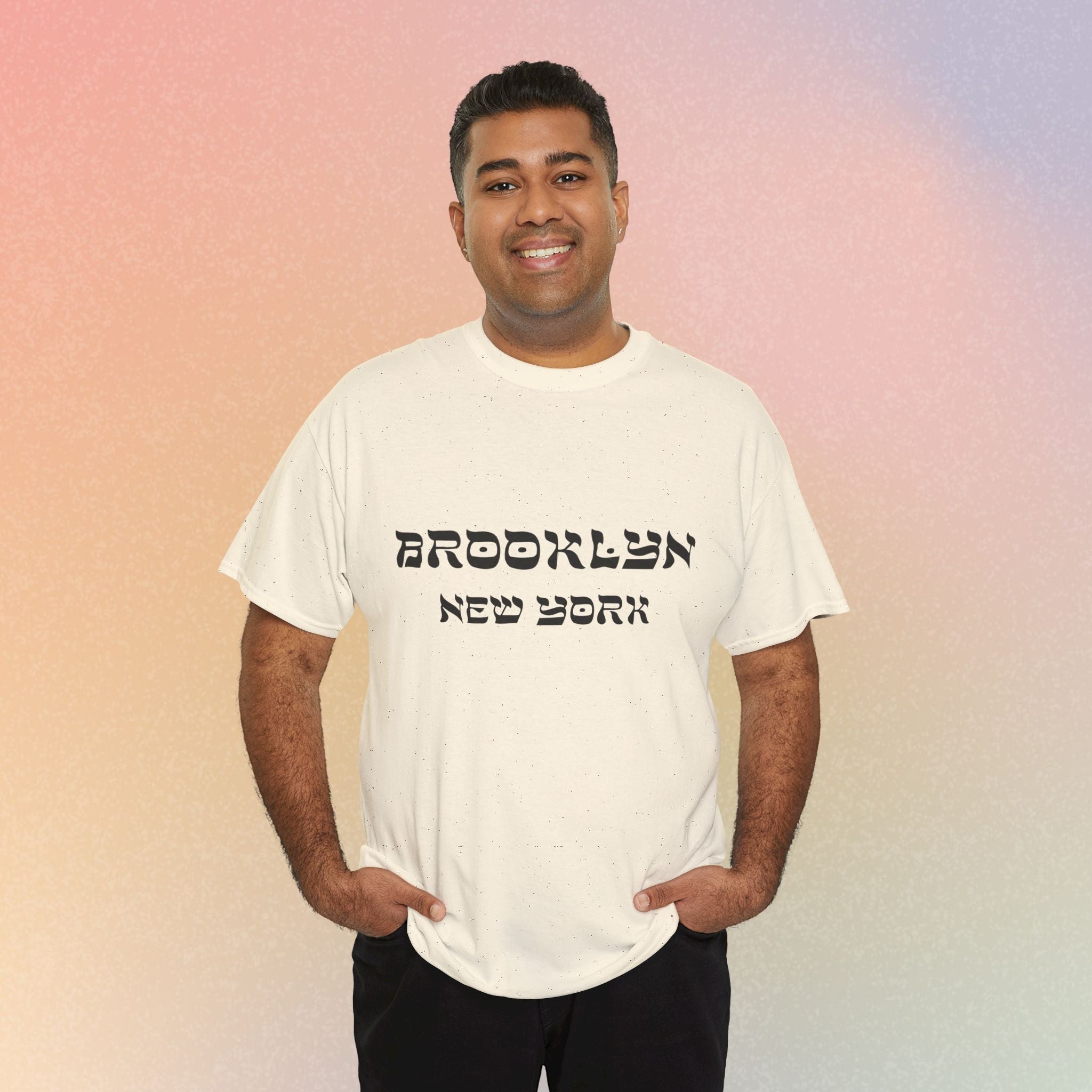 Brooklyn New York Hebrew Script - Unisex Heavy Cotton Tee