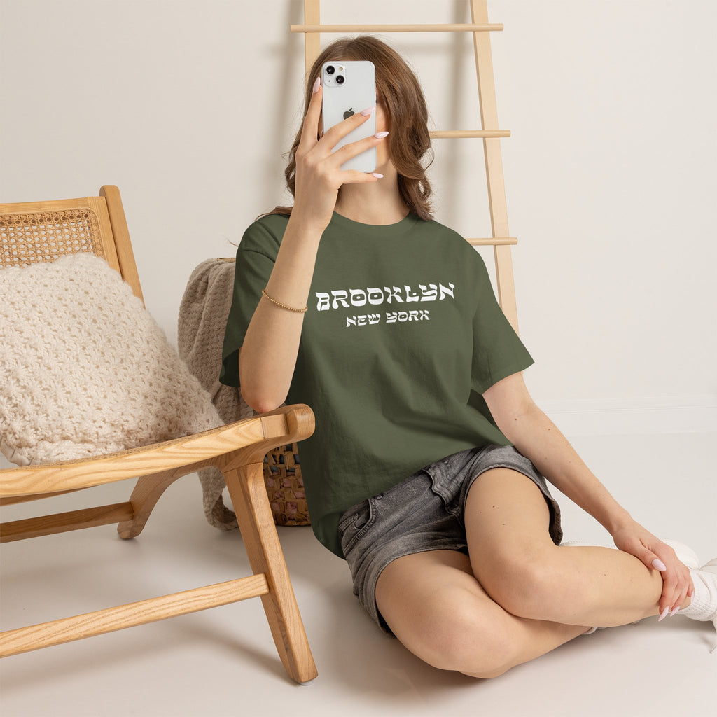 Brooklyn New York Hebrew Script - Unisex Heavy Cotton Tee