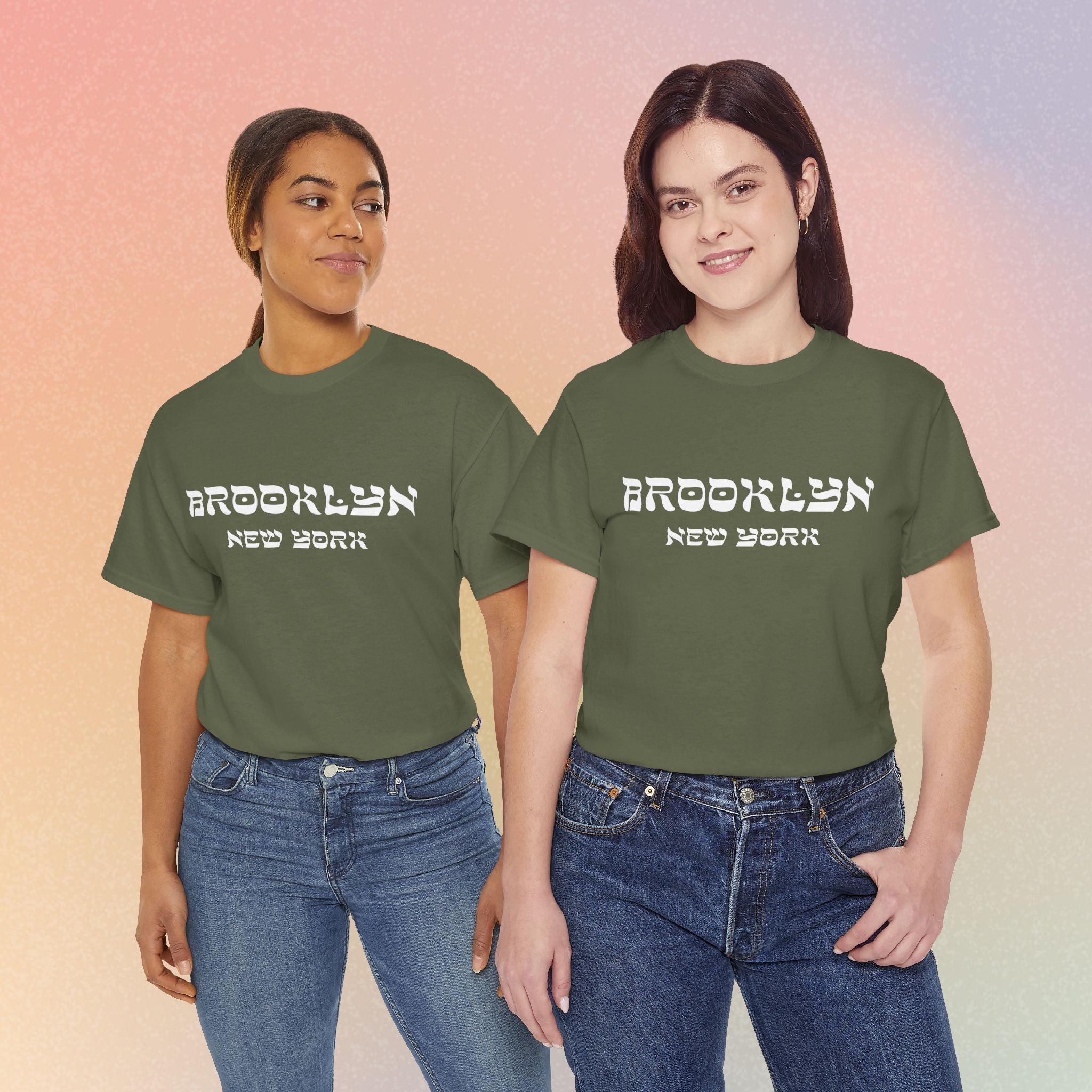 Brooklyn New York Hebrew Script - Unisex Heavy Cotton Tee