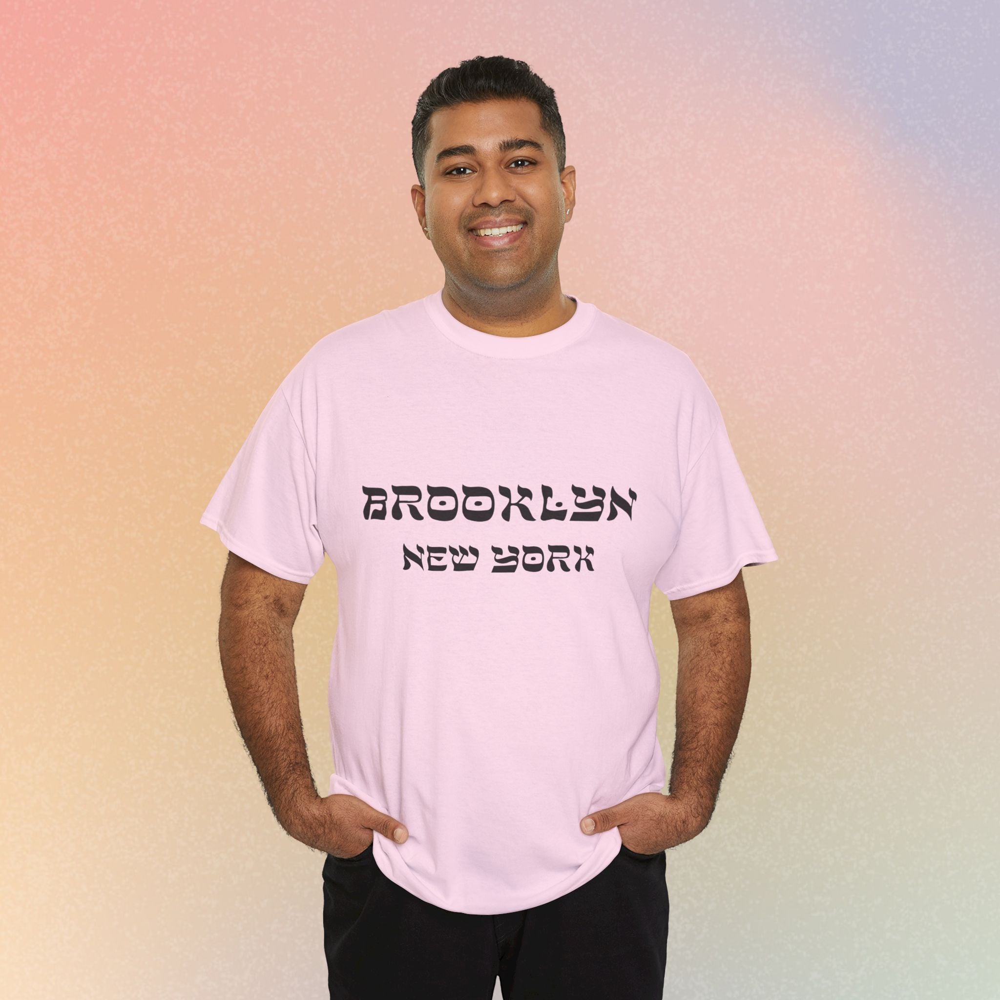 Brooklyn New York Hebrew Script - Unisex Heavy Cotton Tee