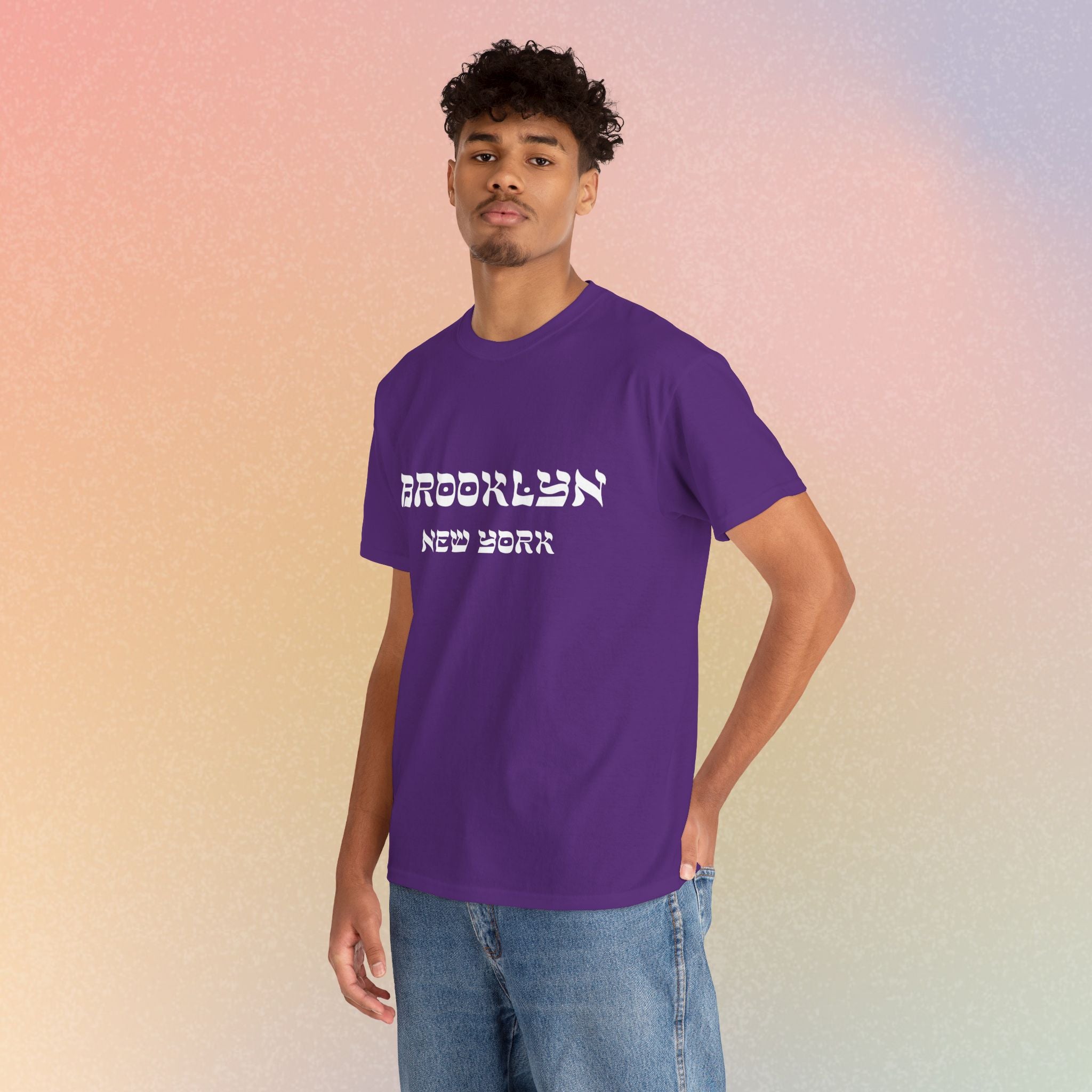 Brooklyn New York Hebrew Script - Unisex Heavy Cotton Tee