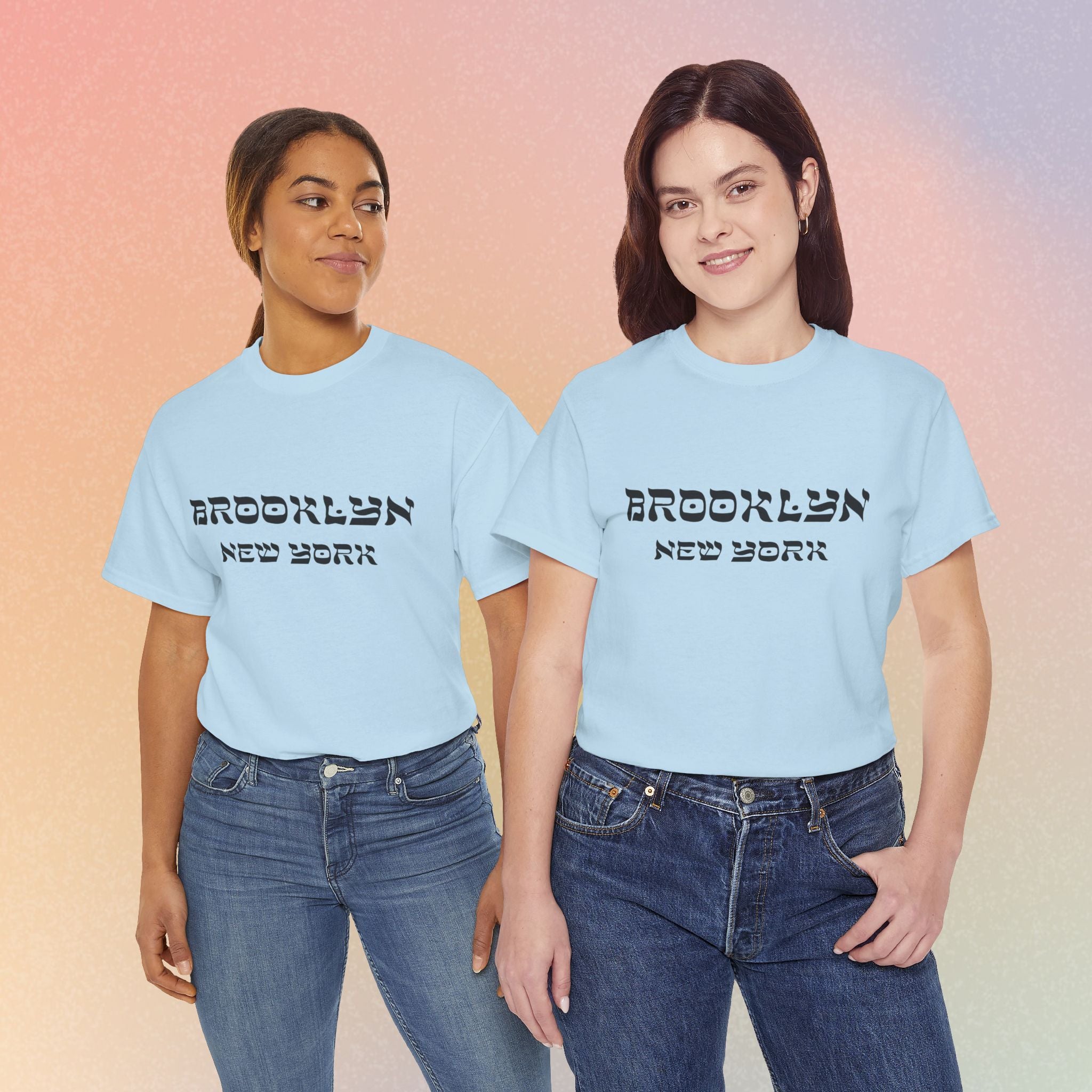 Brooklyn New York Hebrew Script - Unisex Heavy Cotton Tee