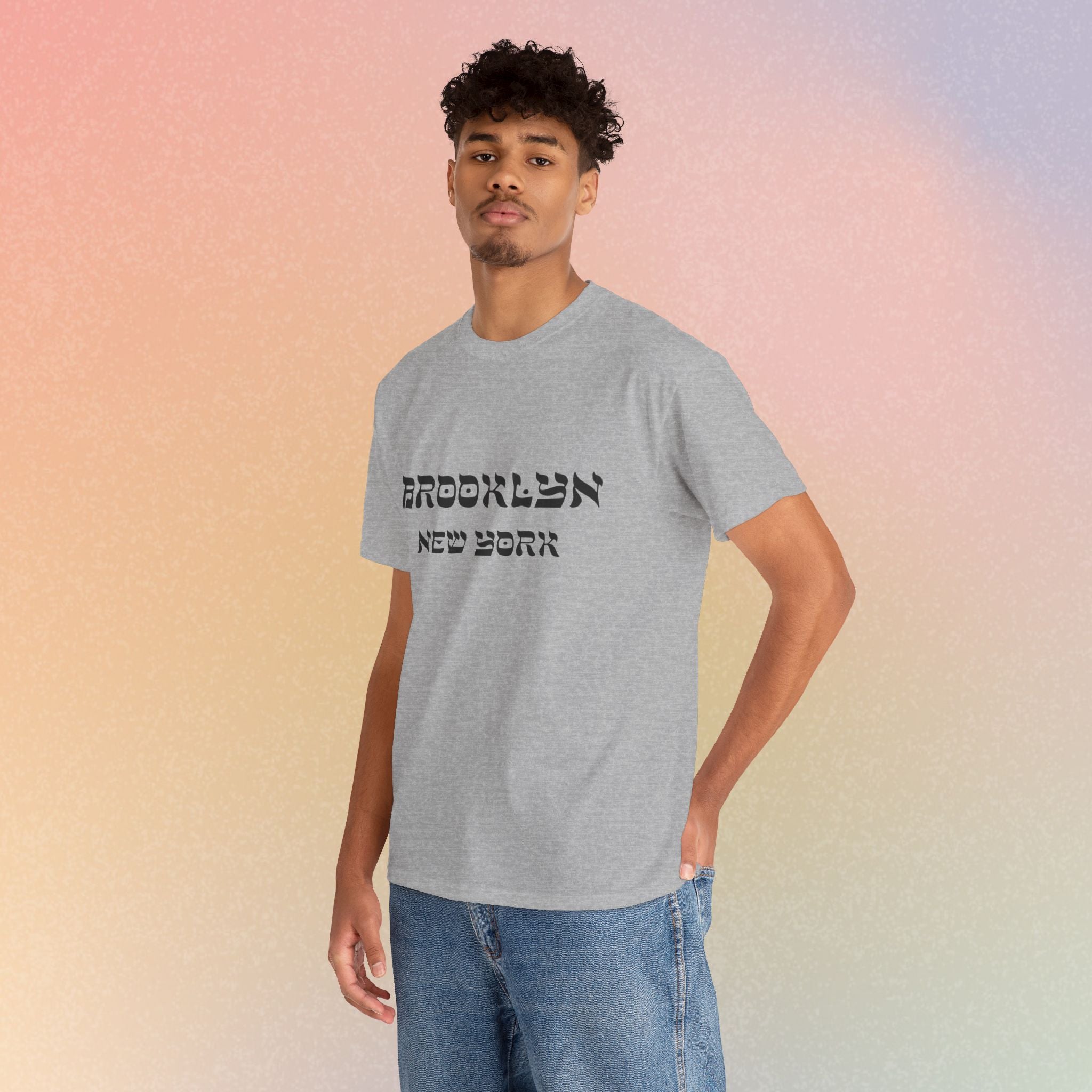 Brooklyn New York Hebrew Script - Unisex Heavy Cotton Tee